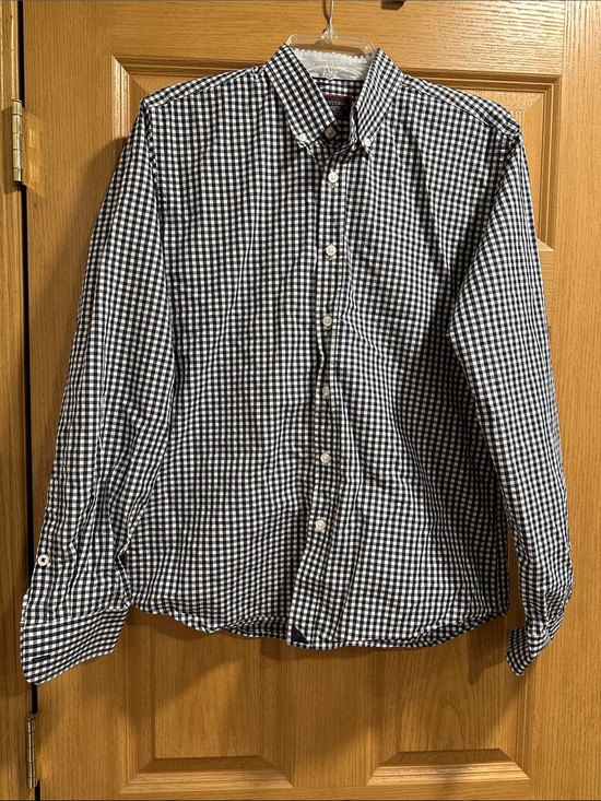 UNTUCKit Other - UNTUCKit Navy and White Gingham Button-Down Shirt